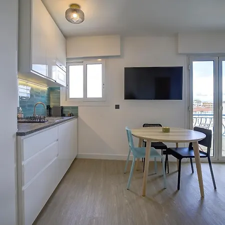 Daire Magnifique Le Dauphin 50m Des Plages Juan-les-Pins
